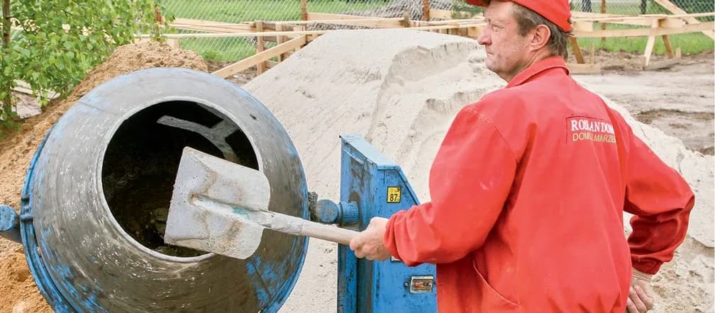 Jak zrobić zaprawę do tynkowania, aby uniknąć najczęstszych błędów