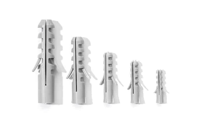 Jakie kołki do cegły dziurawki zapewnią mocowanie bez problemów