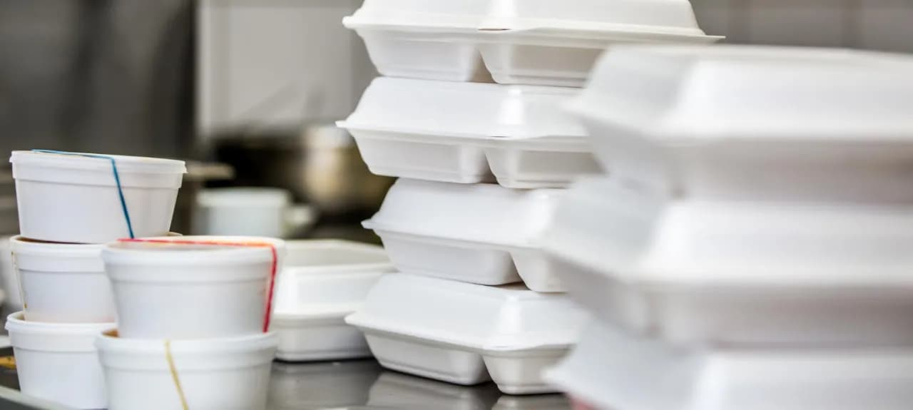 Styropian segregacja gdzie - jak uniknąć błędów w recyklingu? Styropian segregacja gdzie - jak uniknąć błędów w recyklingu?